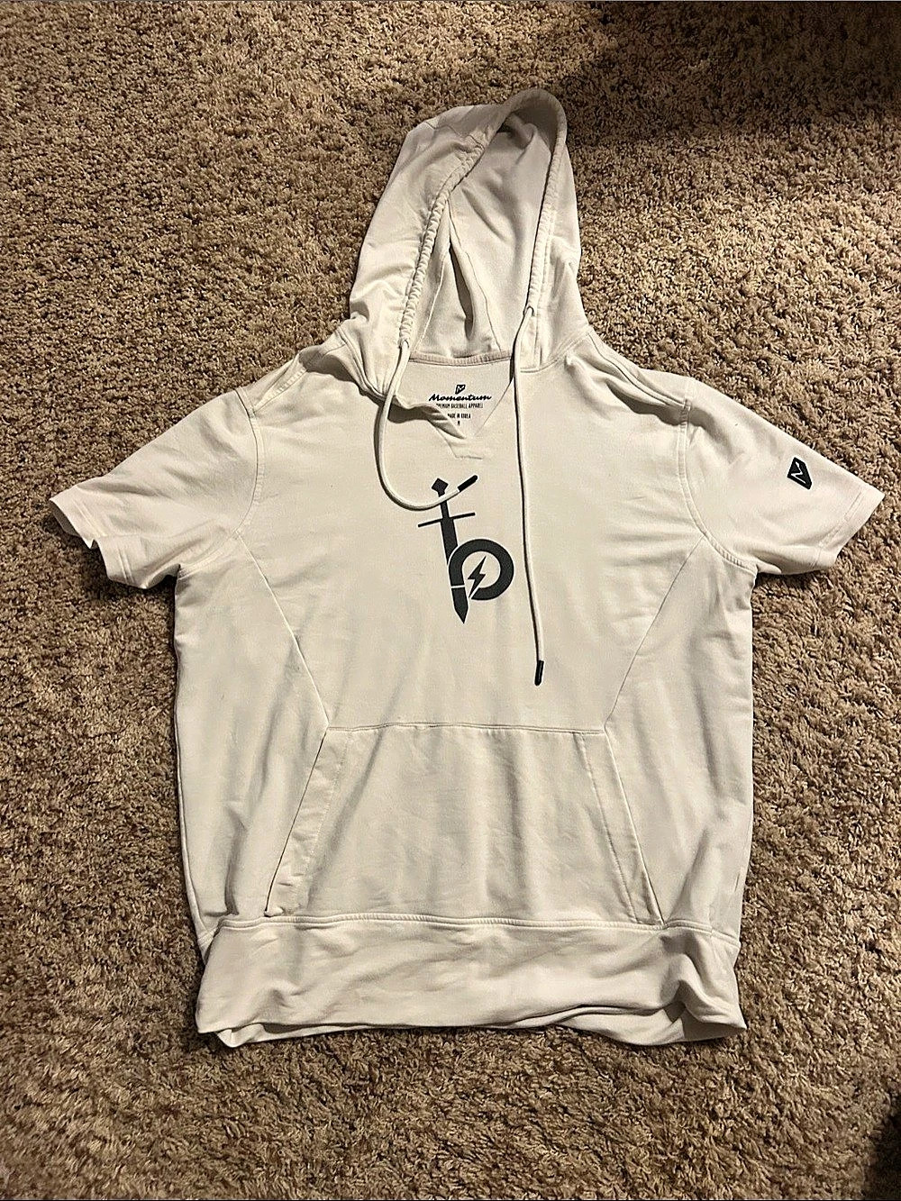 Momentum Short Sleeve Hoodie in Crème